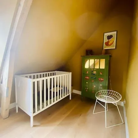 30 Steps To Sand.. Light And Spacious Family Villa *