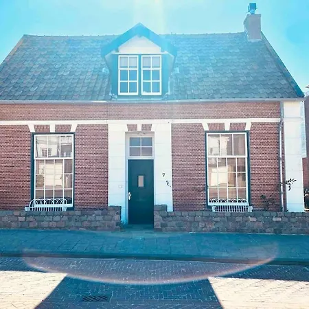 30 Steps To Sand.. Light And Spacious Family Zandvoort