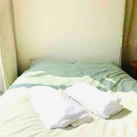 30 Steps To Sand.. Light And Spacious Family Villa