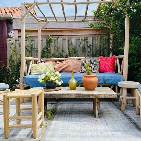 30 Steps To Sand.. Light And Spacious Family Zandvoort