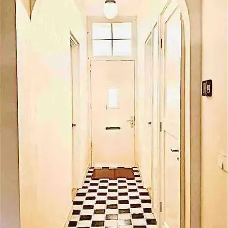 30 Steps To Sand.. Light And Spacious Family Villa