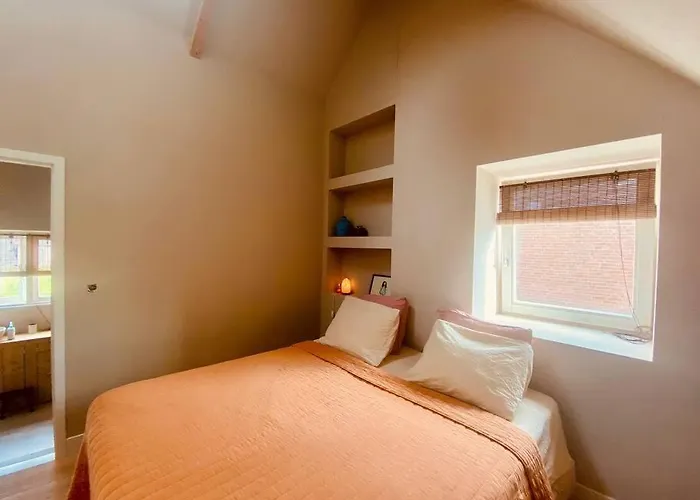 Вилла 30 Steps To Sand.. Light And Spacious Family *