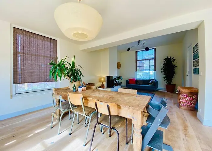 30 Steps To Sand.. Light And Spacious Family * Zandvoort