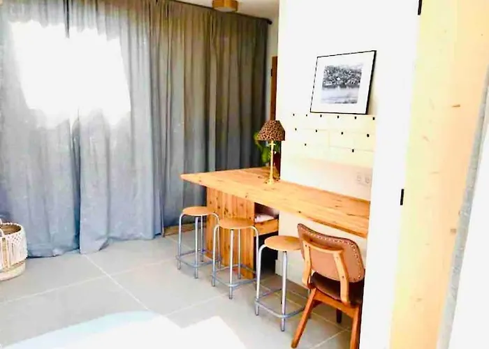 Вилла 30 Steps To Sand.. Light And Spacious Family