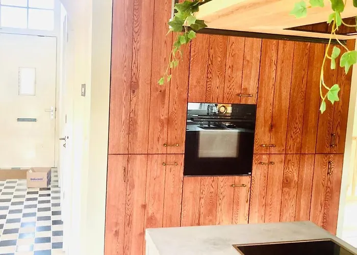 Вилла 30 Steps To Sand.. Light And Spacious Family *