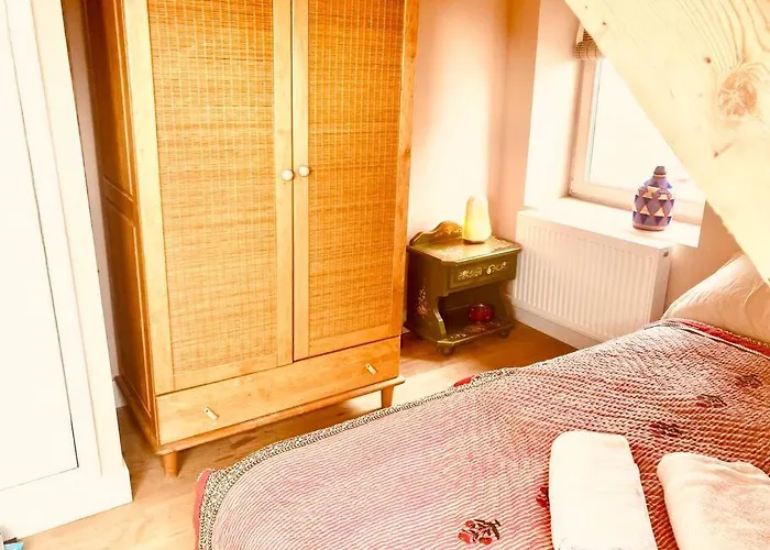 30 Steps To Sand.. Light And Spacious Family * Zandvoort