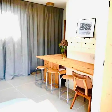וילה 30 Steps To Sand.. Light And Spacious Family